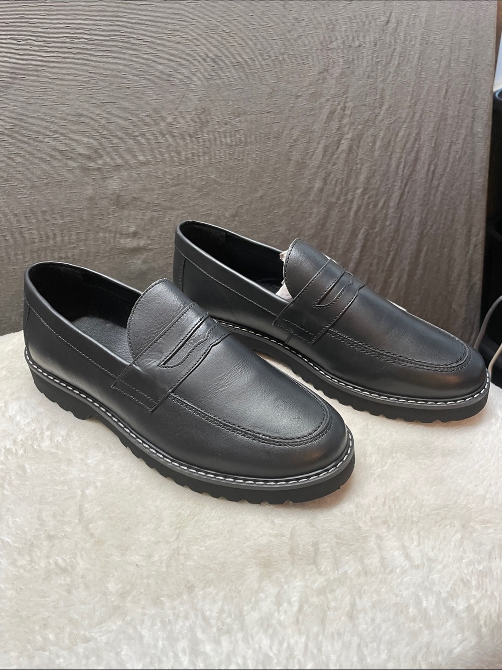 Urban Outfitters Black Lug-Sole Penny Loafers - Picture 3 of 9